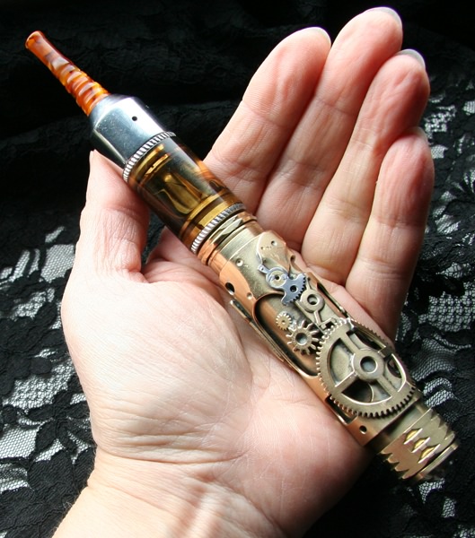Самые модные steampunk-моды уходящего года